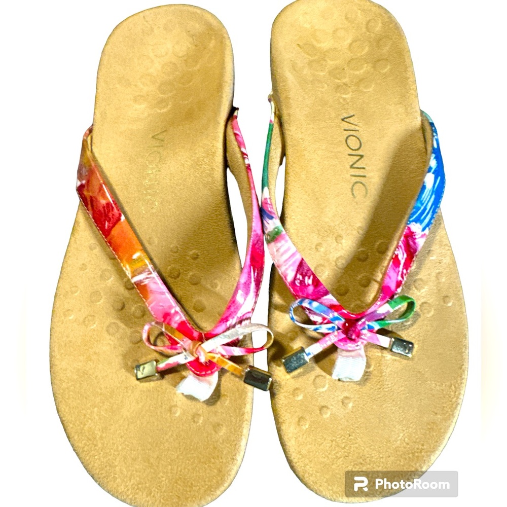 Vionic size 7 sandals